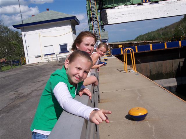 100_1538 (Small).JPG