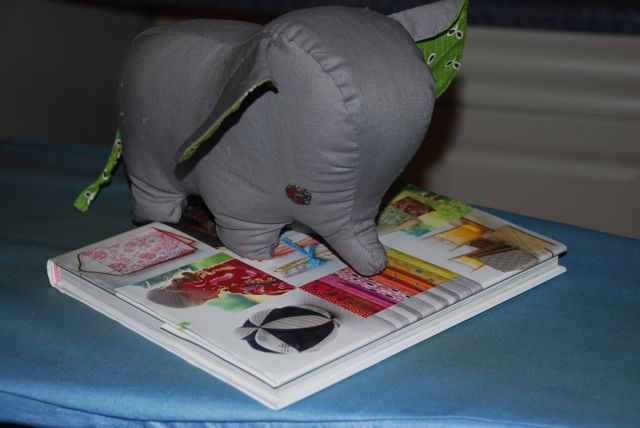 elephant-1.jpg